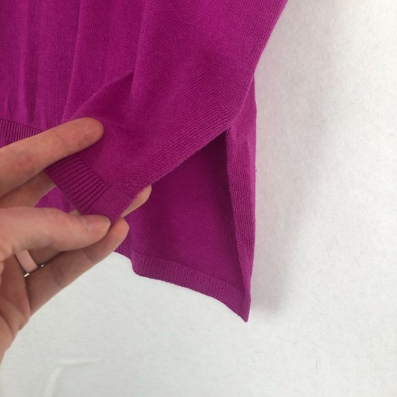 INC International Concepts Women's Size Medium Fuchsia Pink V-Neck Knit Sweater - Picture 4 of 9